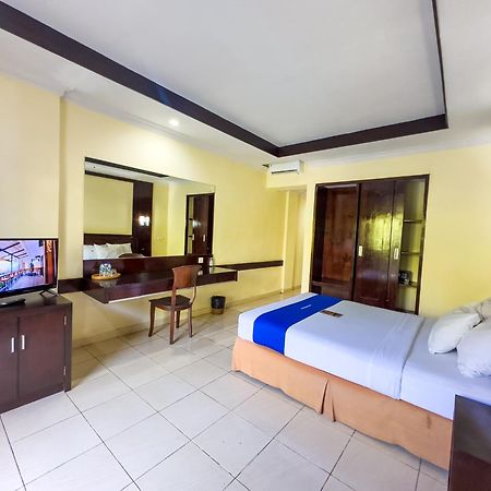 Champlung Mas Hotel Legian Exterior photo