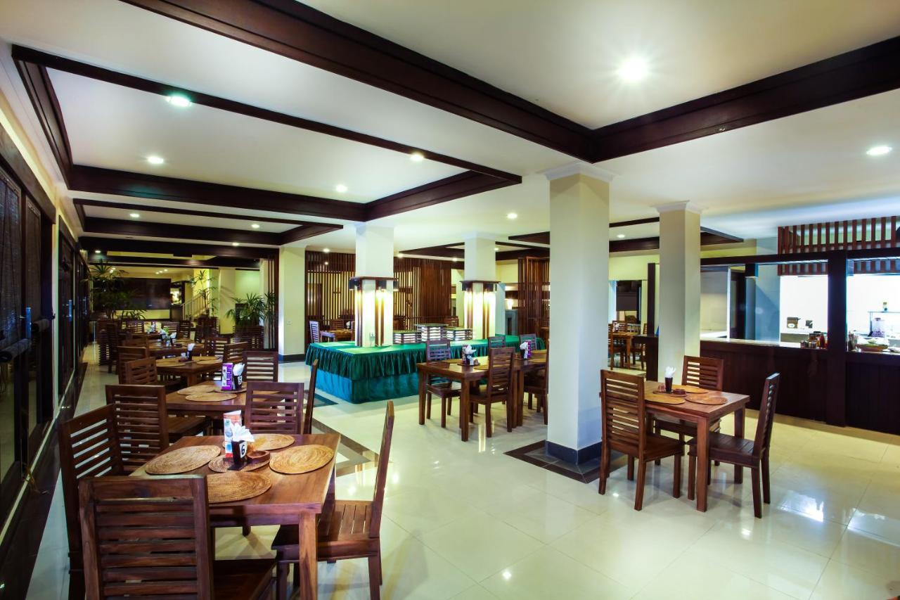 Champlung Mas Hotel Legian Exterior photo