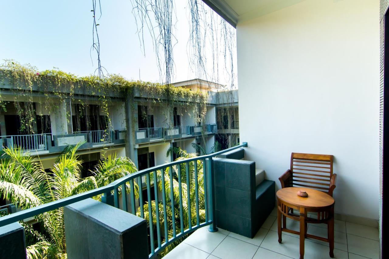 Champlung Mas Hotel Legian Exterior photo
