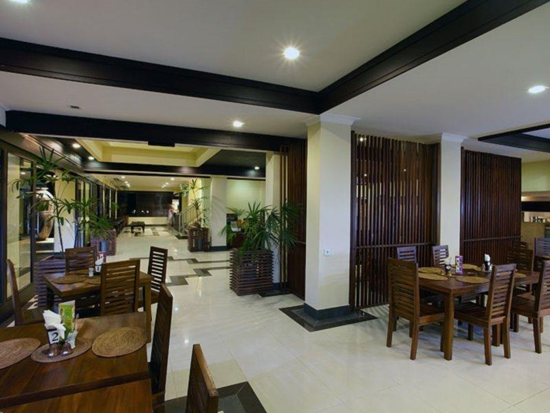 Champlung Mas Hotel Legian Exterior photo